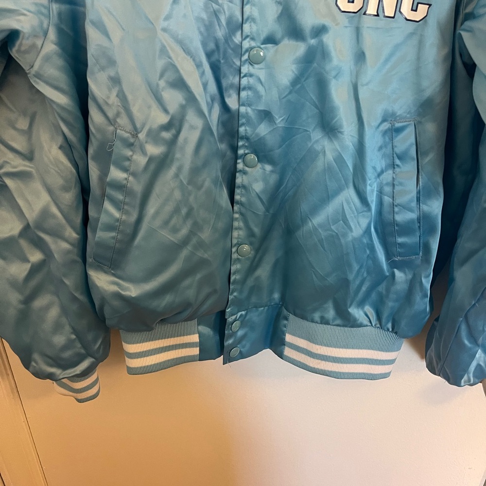 UNC Light Blue Vintage Jacket - Picture 9 of 9
